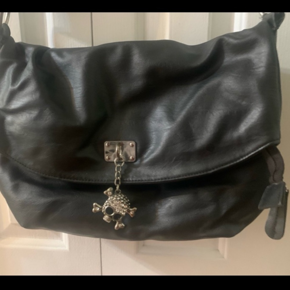 New! “APT. 9” Black Women Shoulder Handbag.. 14” x 16.5” x 4”H. Folded 11”H.